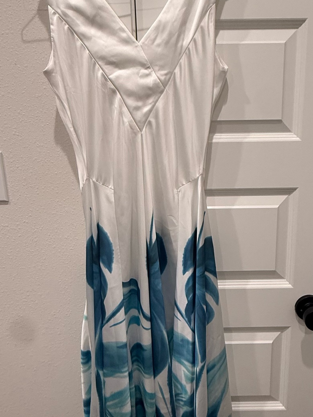 Secret Mission-Sleeveless White Maxi Dress with Blue Watercolor Print-Sz S